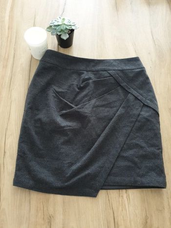 Jupe grise taille 36