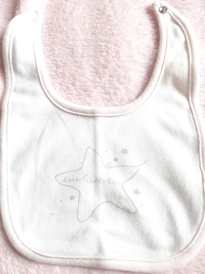 3 bavoirs et 1 plaid bébé - photo numéro 4