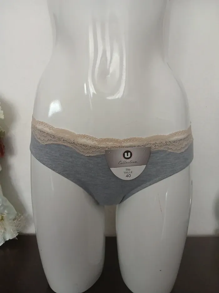 Slip gris dentelle taille 40