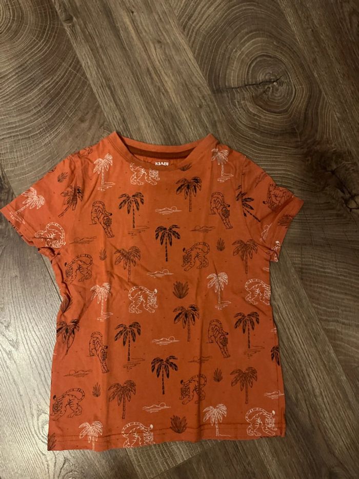 Tee-shirts