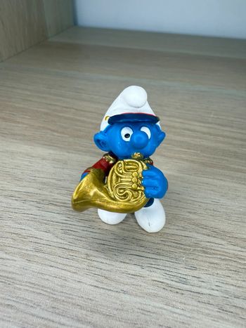 Schtroumpfs schleich fanfare jouant grand cor