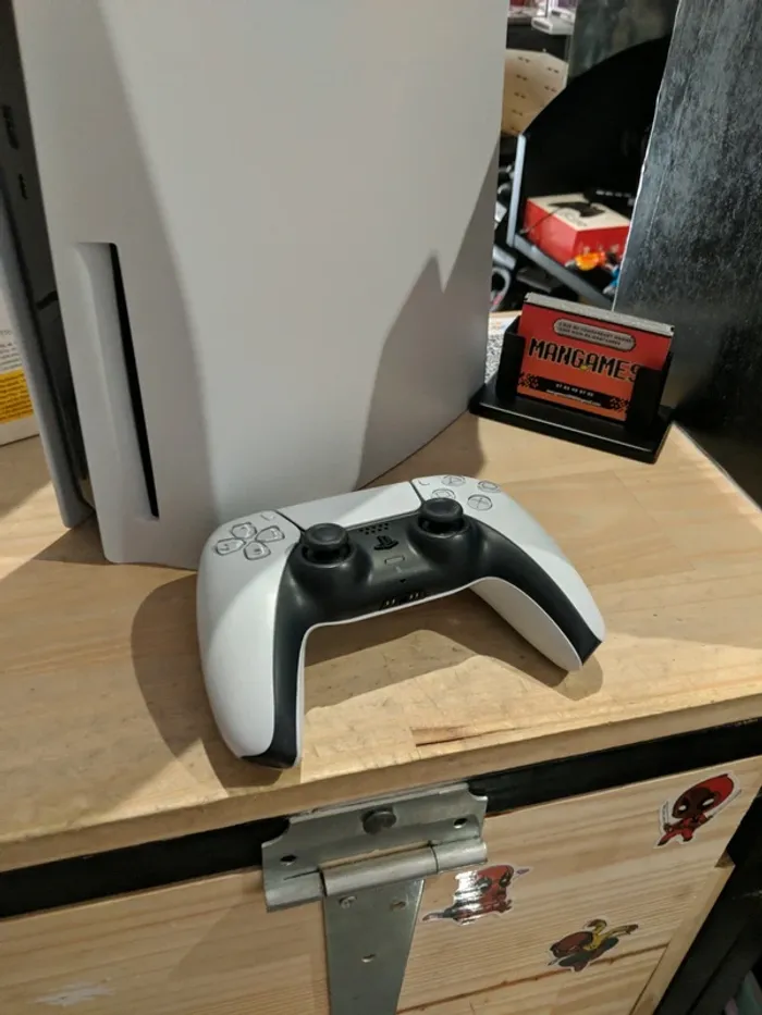 PlayStation 5 Standard Blanche en Boîte - photo numéro 4