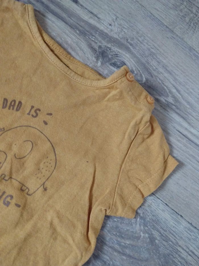 T-shirt a manches courtes taille 12 mois - photo numéro 2