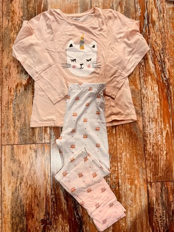 Monoprix pyjama taille 12 ans