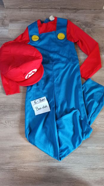 Déguisement enfant Mario 6 - 7 ans