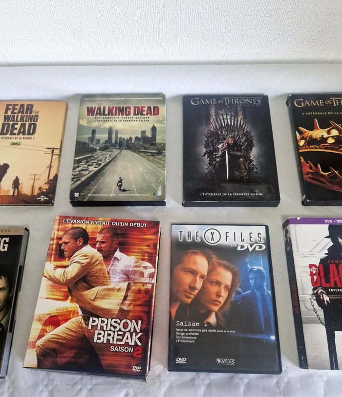 Lot de 9 coffret dvd de serie - photo numéro 3