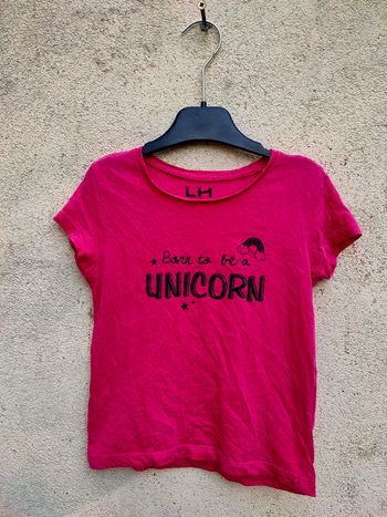 T.shirt fuchsia la Halle taille 5 ans
