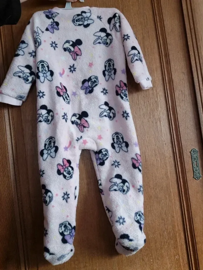Pyjama hiver une pièce Minnie - photo numéro 2