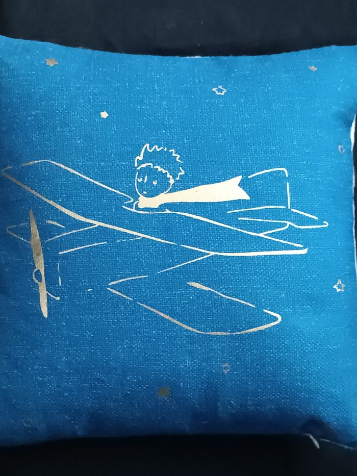 Coussin Le petit prince - photo numéro 2