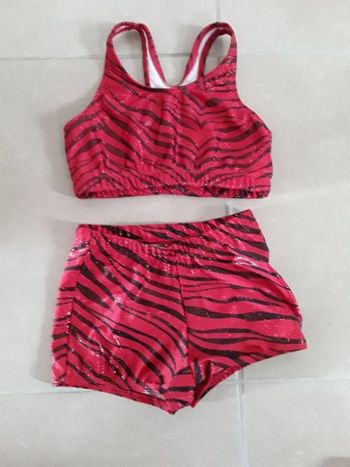 Ensemble fitness rouge femme en S PIZZAZZ TBE