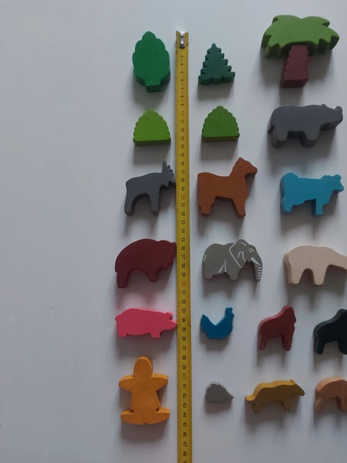 Lot de 20 pièces en bois : 5 arbres, 14 animaux et 1 personnage - photo numéro 8