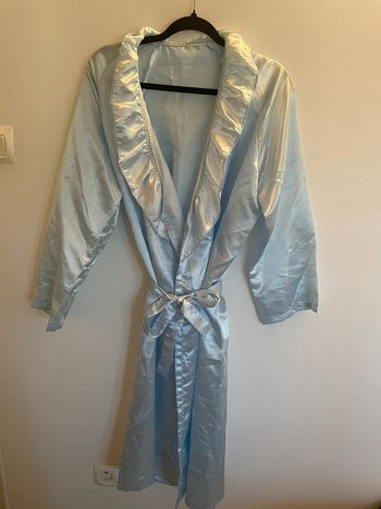 Chemise robe de nuit bleu soie