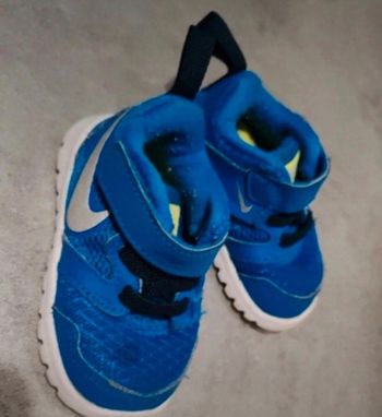Basket Nike bébé garçon taille 18.5