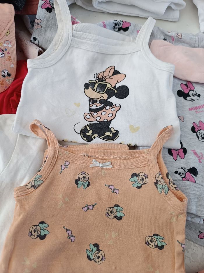 Lot vêtements Minnie - photo numéro 2