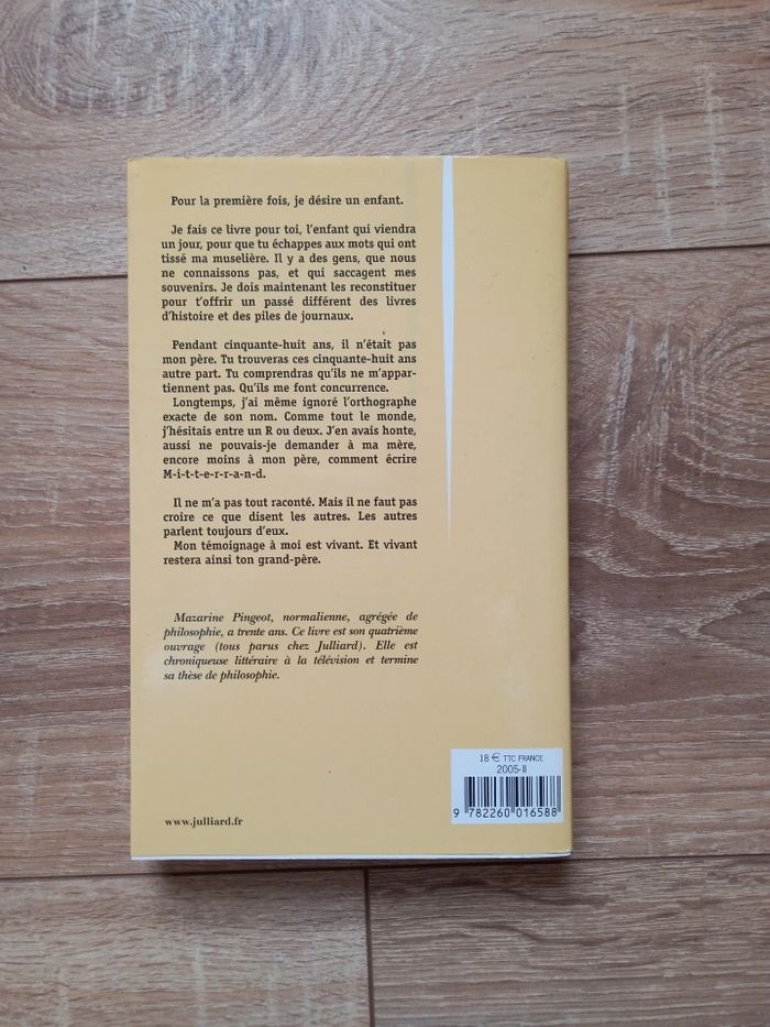 Livre Mazarine Pingeot "Bouche cousue" - photo numéro 2