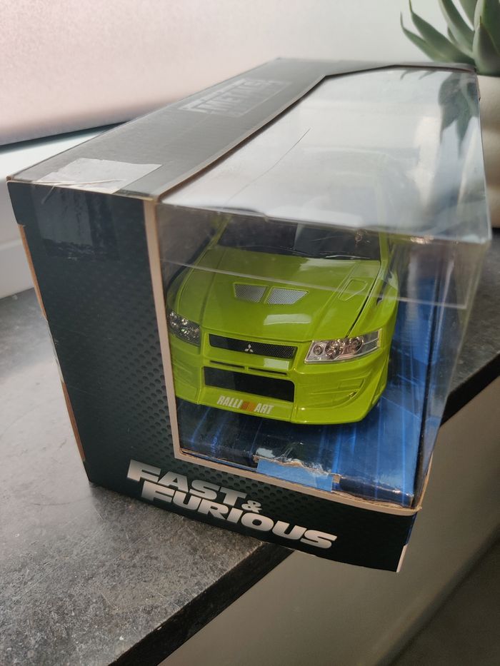 Voiture Fast & Furious Mitsubishi lancer évolution - photo numéro 4