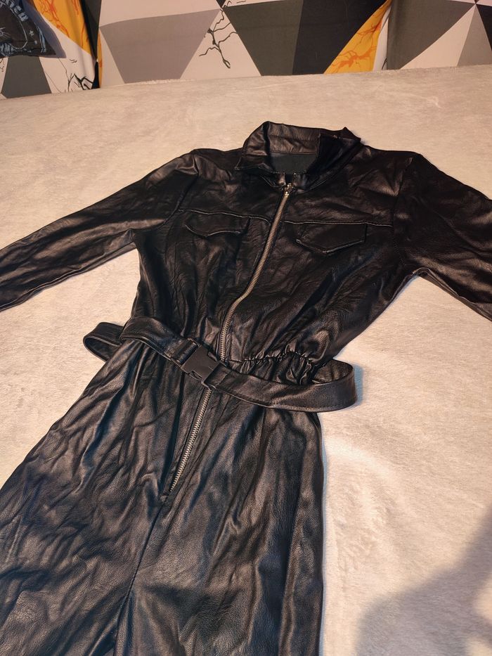 Lot vêtements simili cuir - photo numéro 5