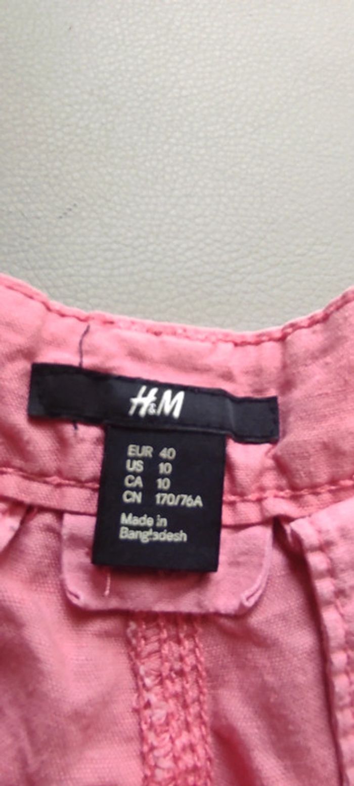 Short H & corail saumon en lin - photo numéro 4