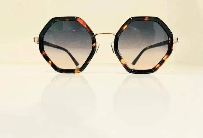 Lunette de soleil mixte hexagonale marron léopard verres dégradés uvprotection catégorie 2 - photo numéro 2