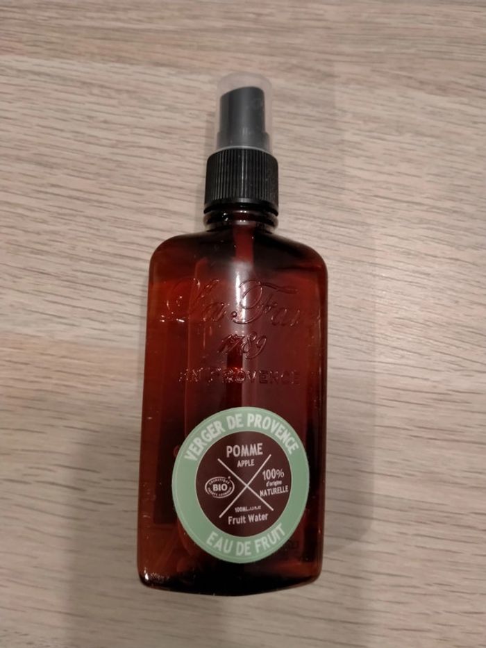 Eau de fruit
