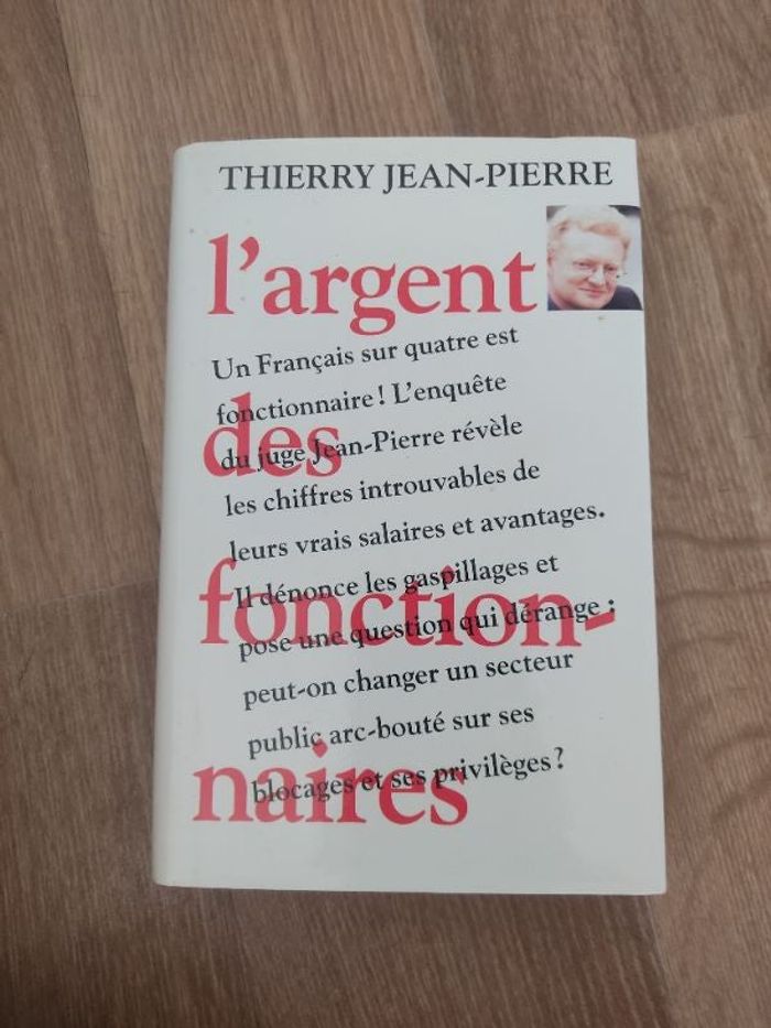 Livre L argent des fonctionnaires