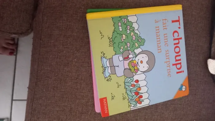 Livre tchoupi enfant tbe