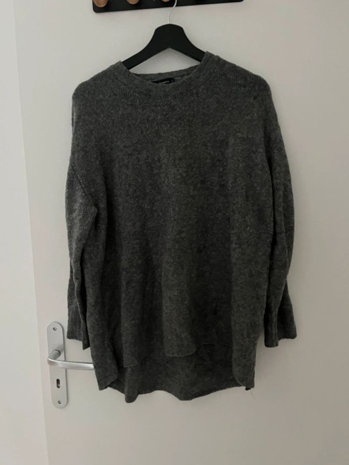 Pull gris Zara