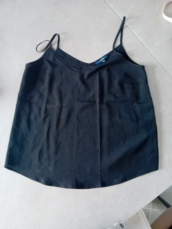 Débardeur fin Noir de chez Kiabi en taille S