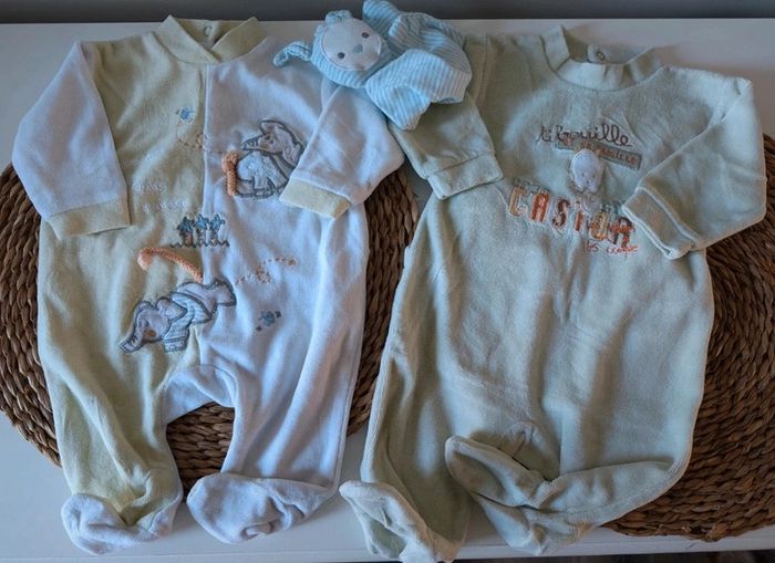Lot pyjama bébé 3M - photo numéro 5