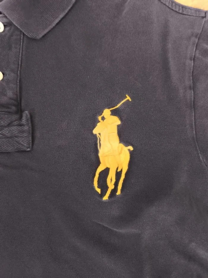 Polo Ralph Lauren homme custom fit L marine logo jaune quelques défauts - photo numéro 4