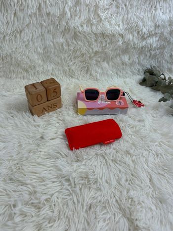 Paire de lunette de soleil Hello Hossy taille 5-8 ans