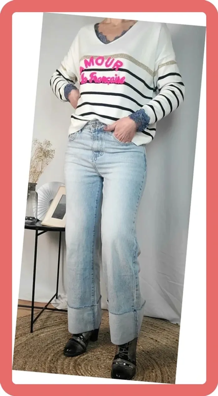 Jean a revers larges 🍒 - Taille 42 - Neuf