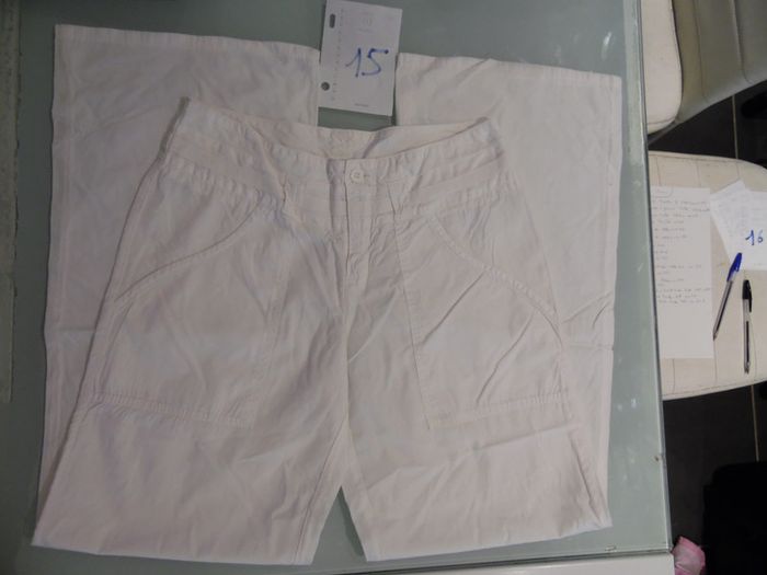 pantalon blanc Benetton taille 38