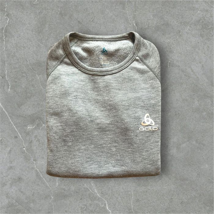 Tee shirt technique Odlo / 152 cm/ Gris / très bon état