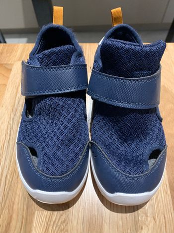 Baskets neuves Decathlon 