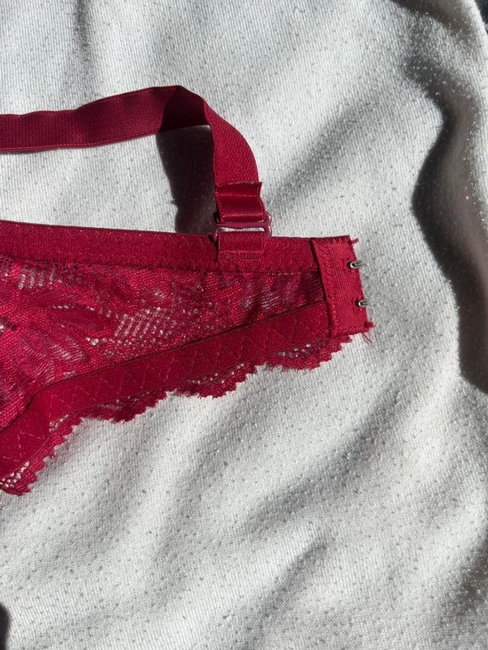Soutien-gorge Bordeaux - photo numéro 5