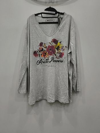 T-shirt manches longues fleurs taille 54 56 emoi en plus