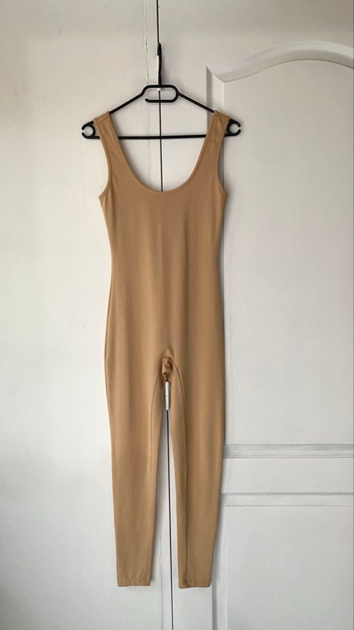 Combinaison beige forever21 - photo numéro 3