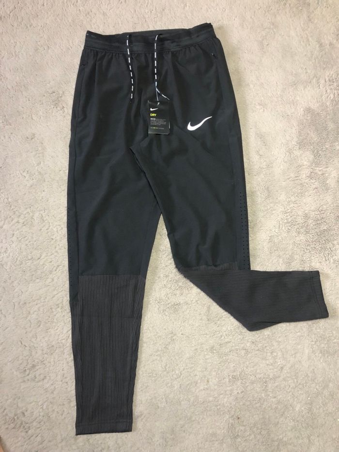 Nike running adv ( neuf ) - photo numéro 2