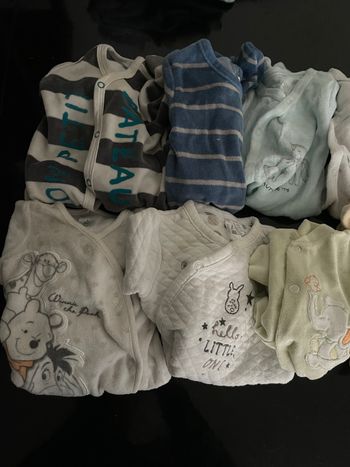 Lot de 12 pyjamas 0mois