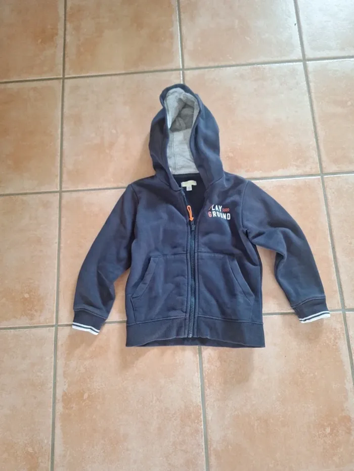 Veste a capuche