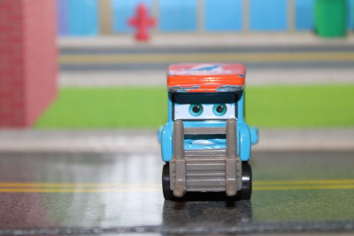 Disney Pixar Luke Pettelwork et caisse à outils - photo numéro 7