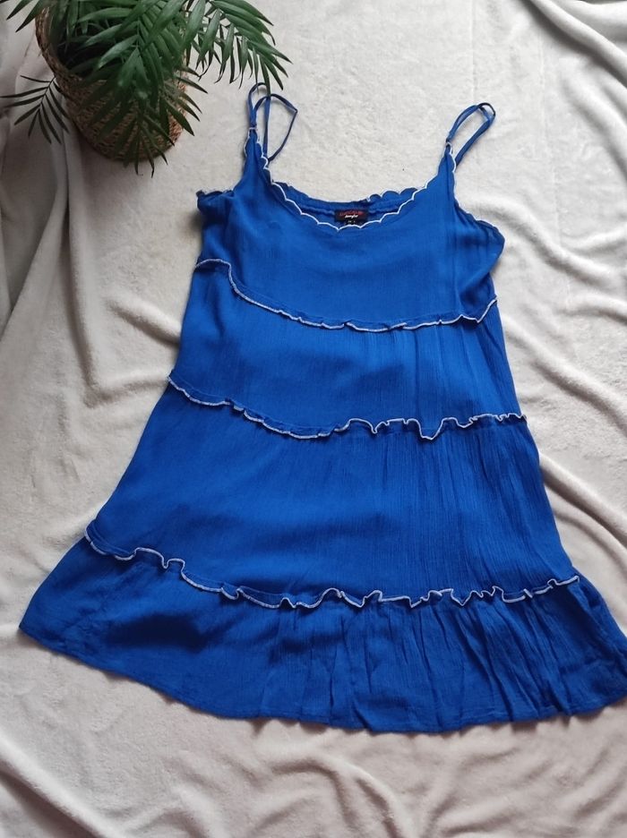 Robe courte légère taille L - photo numéro 2