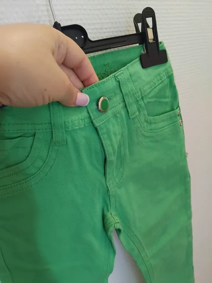 Pantalon neuf fille 3ans 98% coton - photo numéro 3