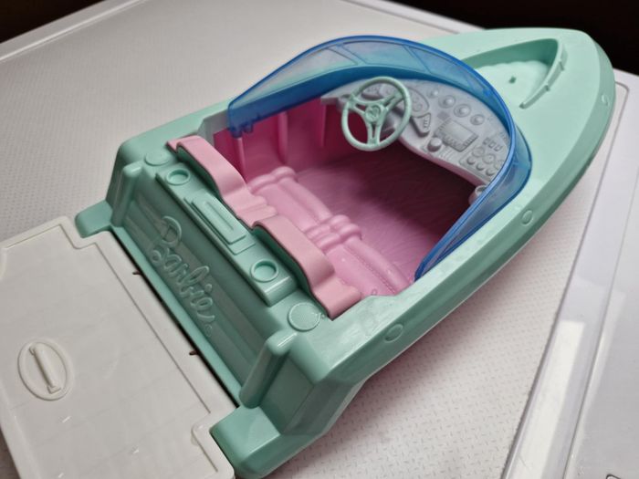 Bateau Barbie - photo numéro 4