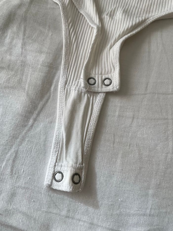 Body Hollister T.XS - photo numéro 3