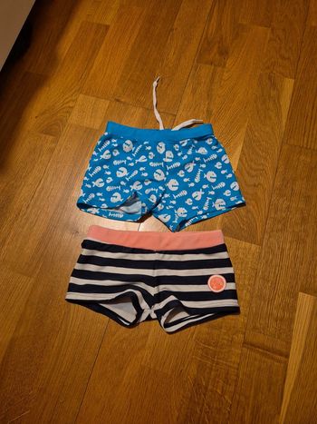 Lot de 2 maillots de bain taille 3 ans