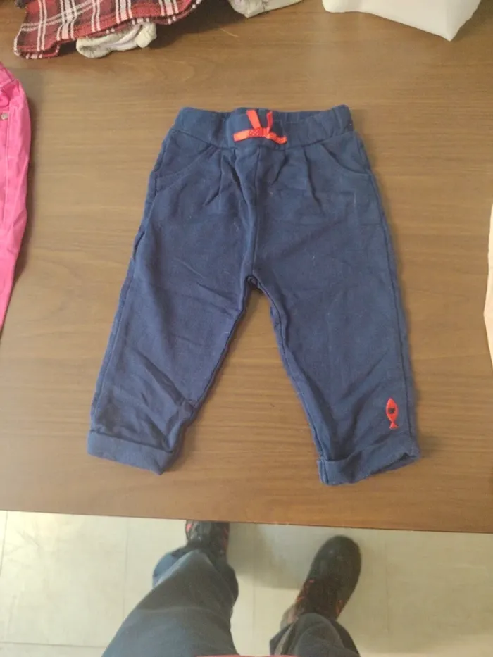 Lots pantalons 6 mois - photo numéro 3
