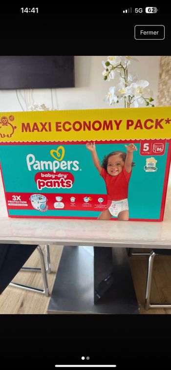 86 couches Pampers pants taille 5 Le paquet est neuf.