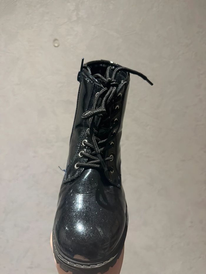 Paire de bottines vernis taille 32 - photo numéro 9